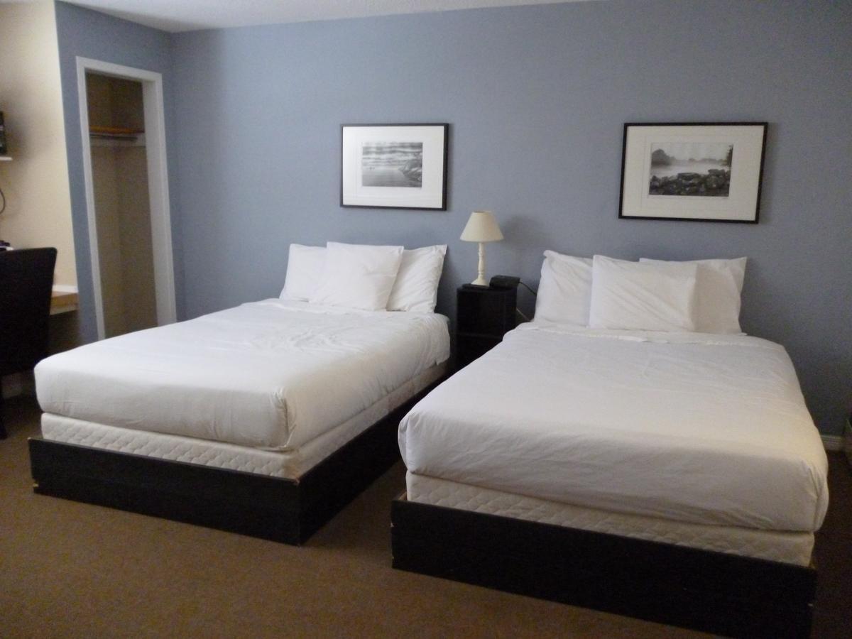 New Liskeard Wheel Inn Motel חדר תמונה