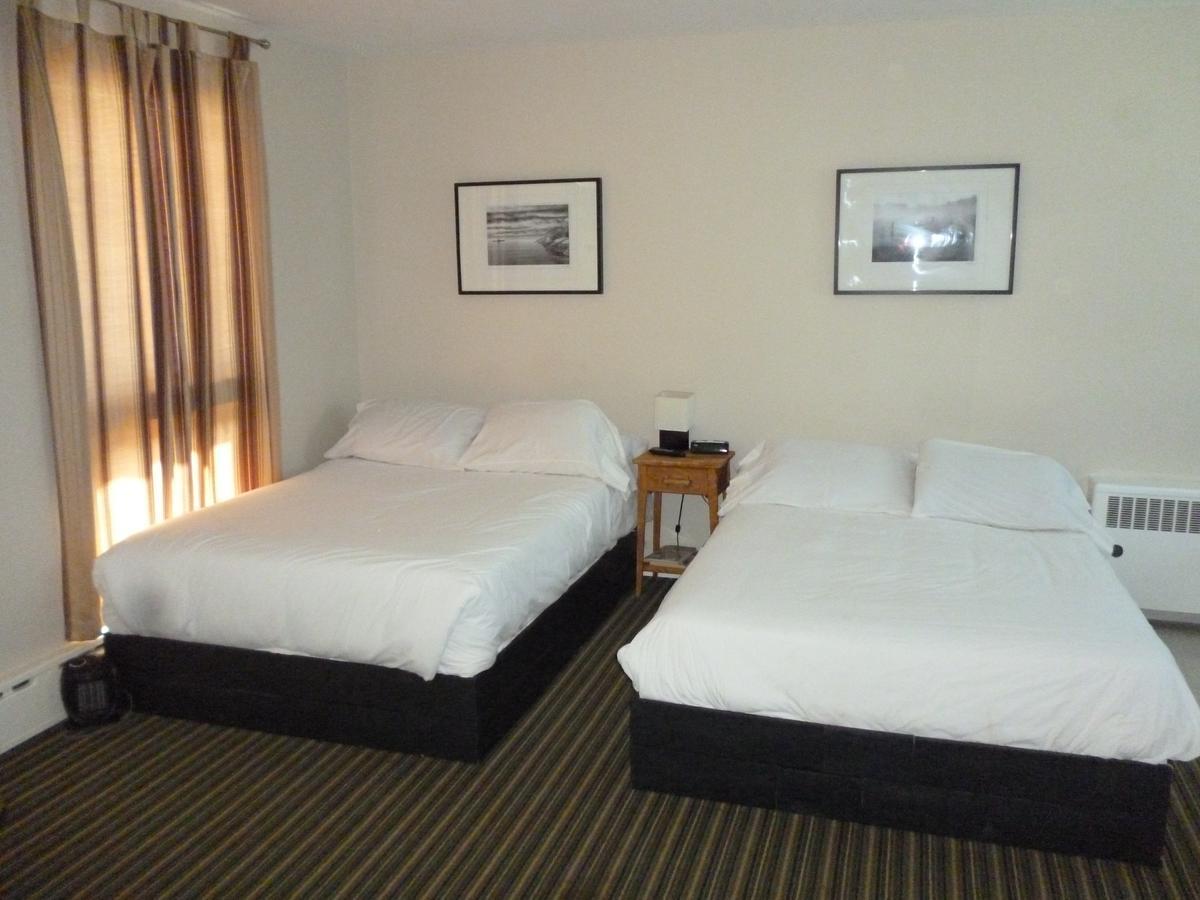 New Liskeard Wheel Inn Motel חדר תמונה