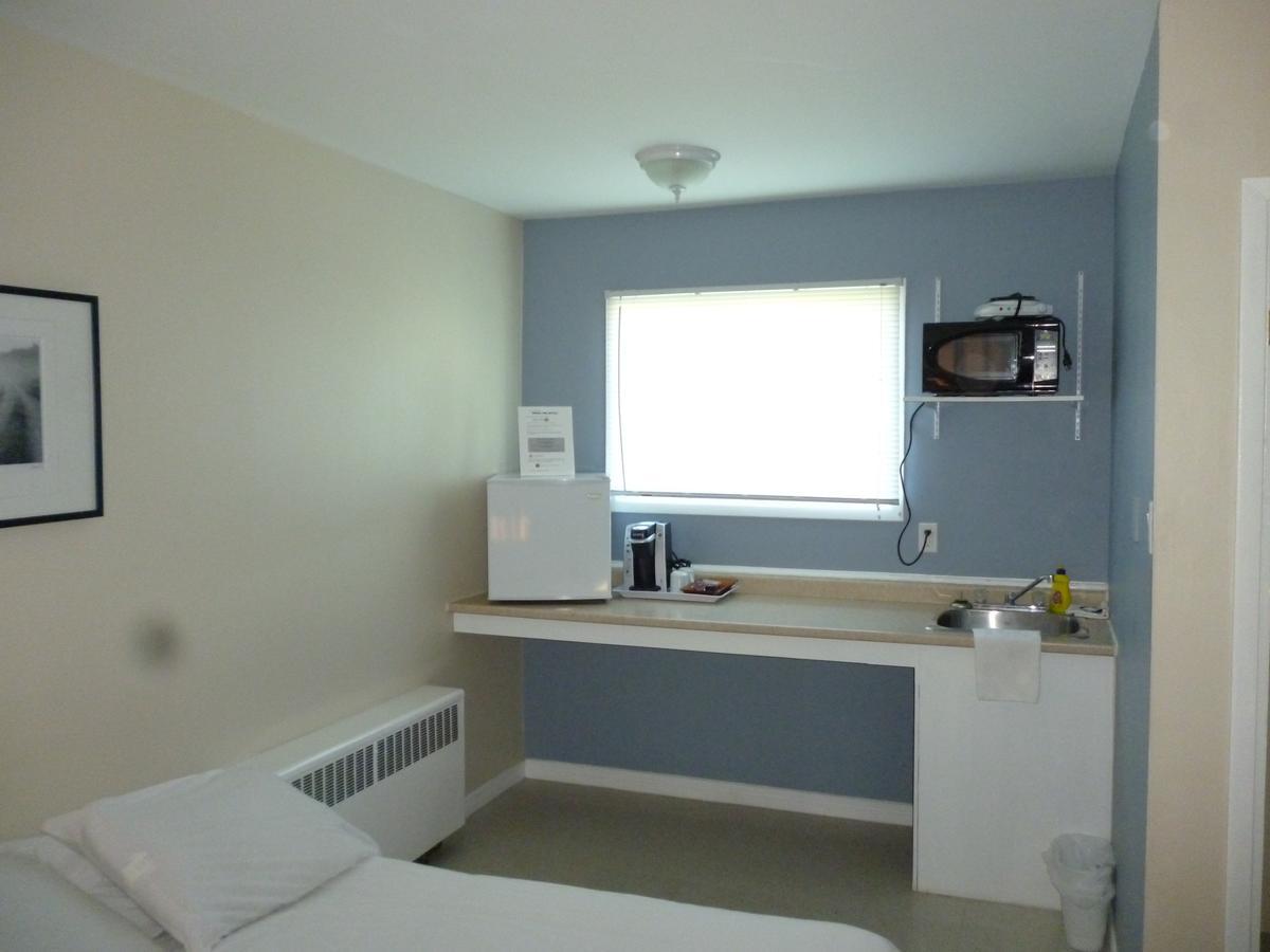 New Liskeard Wheel Inn Motel חדר תמונה