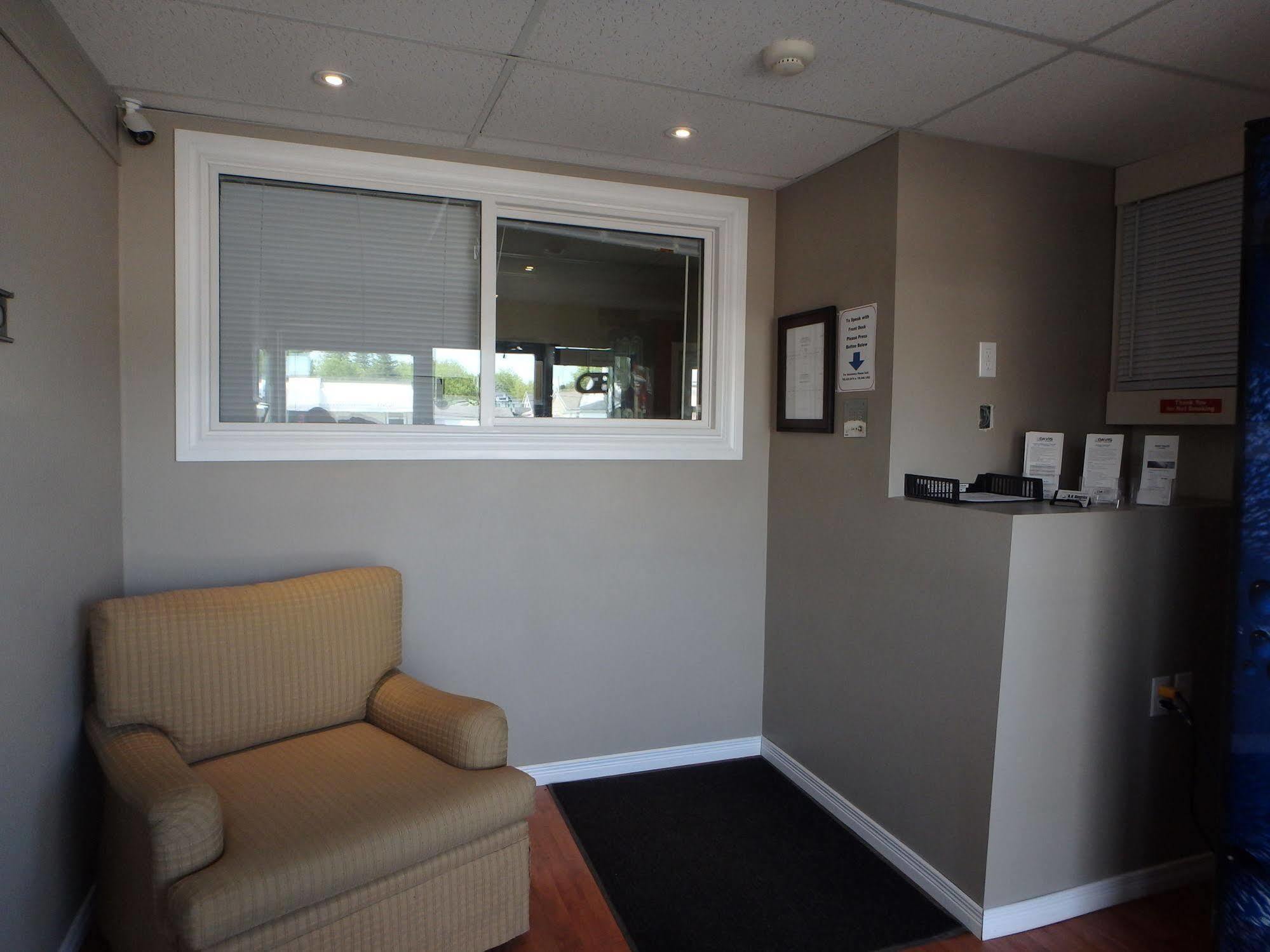 New Liskeard Wheel Inn Motel מראה חיצוני תמונה