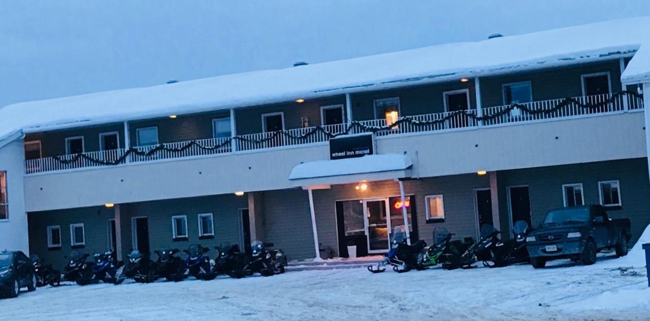 New Liskeard Wheel Inn Motel מראה חיצוני תמונה